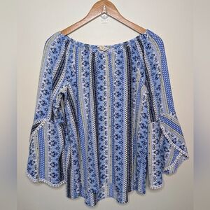Ember Blue Printed Off-the-Shoulder Peasant Top Size Medium